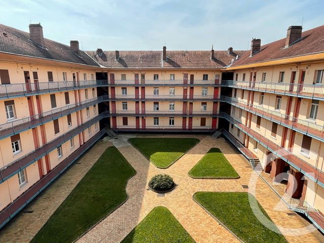 Appartement F4 à vendre - 4 pièces - 75.0 m2 - GUISE - 02 - PICARDIE - Century 21 Agence Du Fort