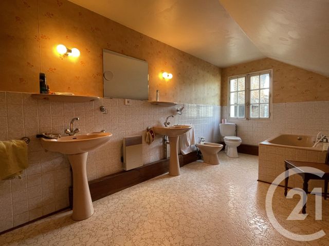 Afficher la photo en grand maison à vendre - 9 pièces - 200.0 m2 - VADENCOURT - 02 - PICARDIE - Century 21 Agence Du Fort