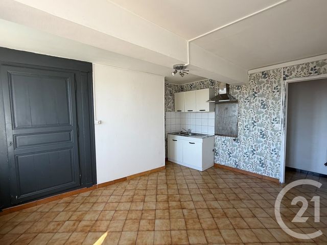 maison à vendre - 3 pièces - 85.0 m2 - LESCHELLE - 02 - PICARDIE - Century 21 Agence Du Fort