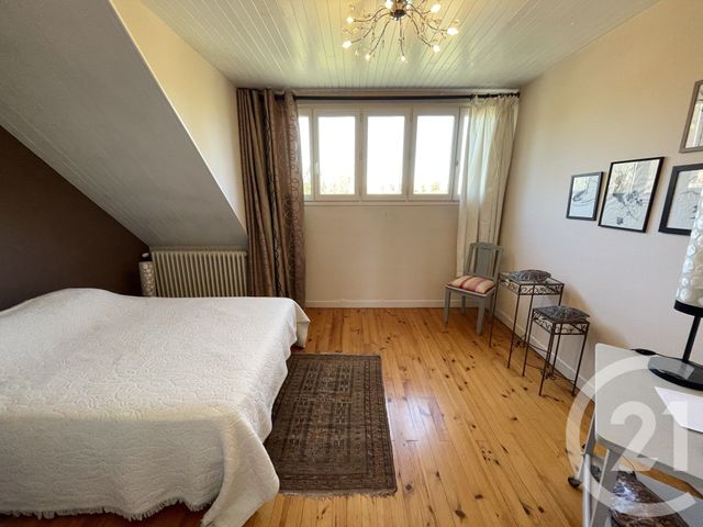 maison à vendre - 8 pièces - 245.0 m2 - GUISE - 02 - PICARDIE - Century 21 Agence Du Fort