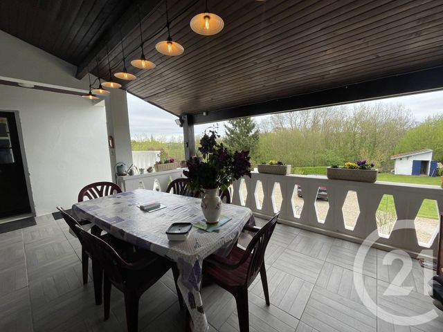 maison à vendre - 6 pièces - 118.0 m2 - ETREUX - 02 - PICARDIE - Century 21 Agence Du Fort