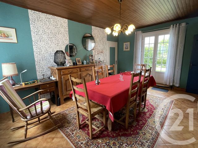 maison à vendre - 6 pièces - 118.0 m2 - ETREUX - 02 - PICARDIE - Century 21 Agence Du Fort