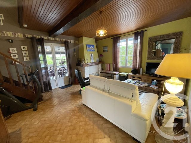 maison à vendre - 6 pièces - 118.0 m2 - ETREUX - 02 - PICARDIE - Century 21 Agence Du Fort