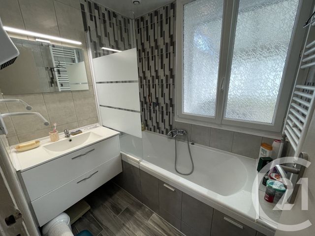 Afficher la photo en grand maison à vendre - 5 pièces - 87.0 m2 - GUISE - 02 - PICARDIE - Century 21 Agence Du Fort