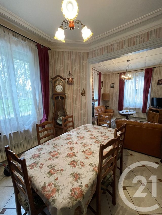 maison à vendre - 6 pièces - 137.0 m2 - GUISE - 02 - PICARDIE - Century 21 Agence Du Fort