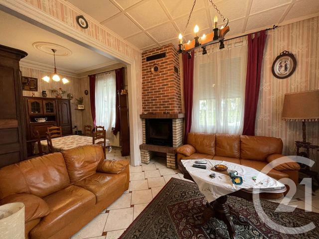 maison à vendre - 6 pièces - 137.0 m2 - GUISE - 02 - PICARDIE - Century 21 Agence Du Fort