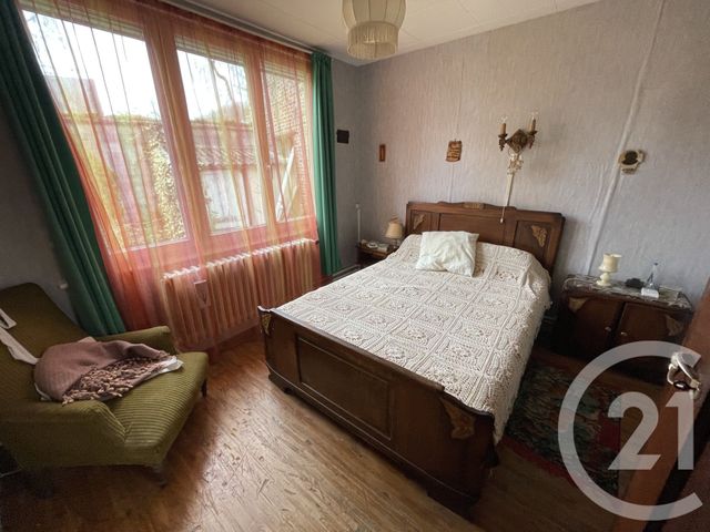maison à vendre - 6 pièces - 137.0 m2 - GUISE - 02 - PICARDIE - Century 21 Agence Du Fort