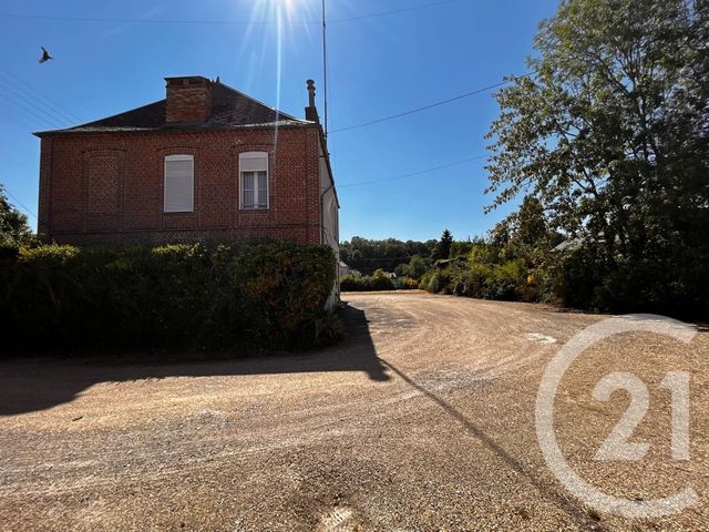 maison à vendre - 6 pièces - 170.0 m2 - GUISE - 02 - PICARDIE - Century 21 Agence Du Fort