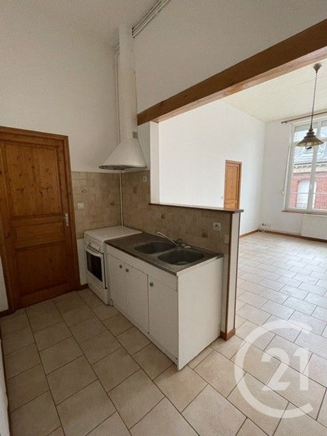Appartement à louer - 2 pièces - 40.0 m2 - GUISE - 02 - PICARDIE - Century 21 Agence Du Fort