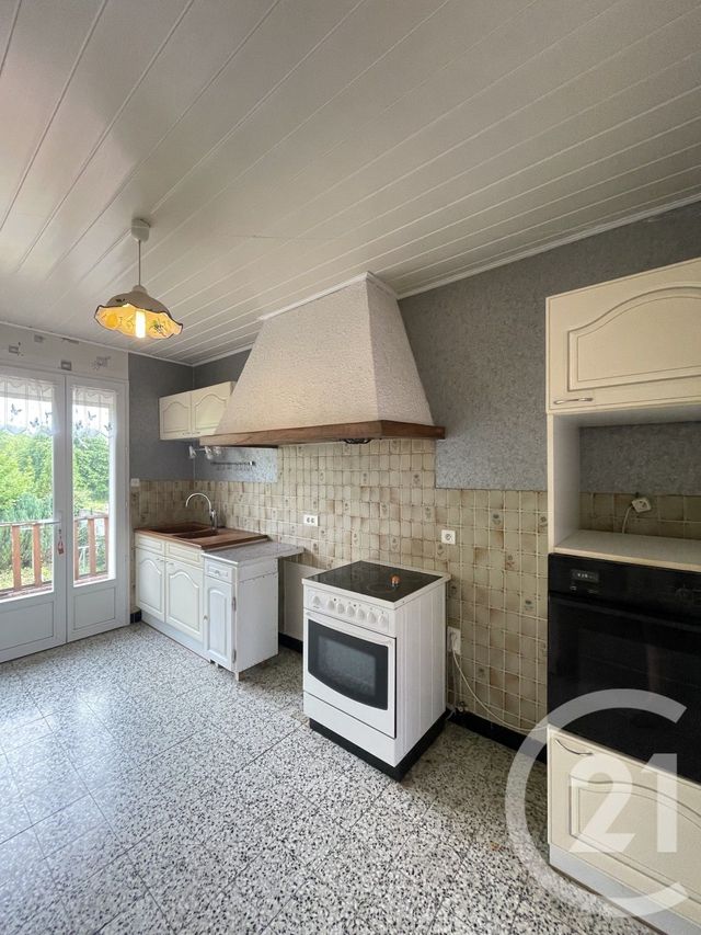 maison à vendre - 3 pièces - 65.0 m2 - GUISE - 02 - PICARDIE - Century 21 Agence Du Fort