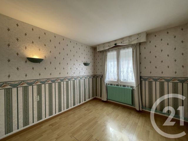maison à vendre - 3 pièces - 65.0 m2 - GUISE - 02 - PICARDIE - Century 21 Agence Du Fort