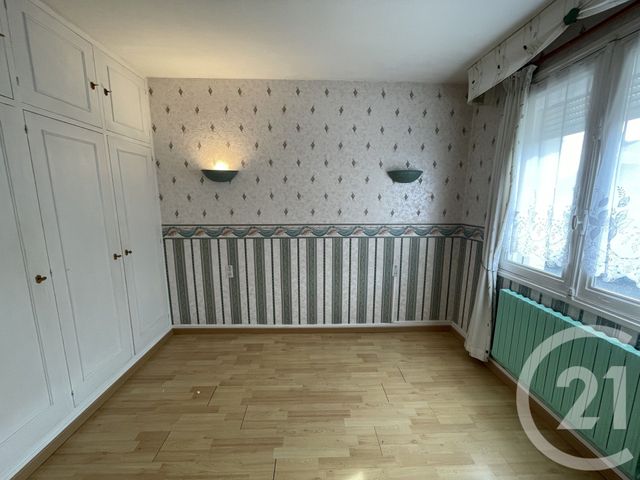 maison à vendre - 3 pièces - 65.0 m2 - GUISE - 02 - PICARDIE - Century 21 Agence Du Fort
