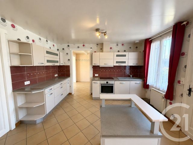 maison à vendre - 7 pièces - 140.0 m2 - GUISE - 02 - PICARDIE - Century 21 Agence Du Fort