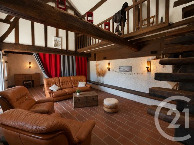 maison à vendre - 9 pièces - 205.0 m2 - LESCHELLE - 02 - PICARDIE - Century 21 Agence Du Fort