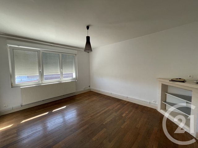 Afficher la photo en grand immeuble à vendre - 350.0 m2 - GUISE - 02 - PICARDIE - Century 21 Agence Du Fort