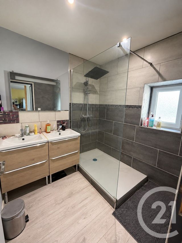 maison à vendre - 6 pièces - 138.47 m2 - LANDIFAY ET BERTAIGNEMONT - 02 - PICARDIE - Century 21 Agence Du Fort