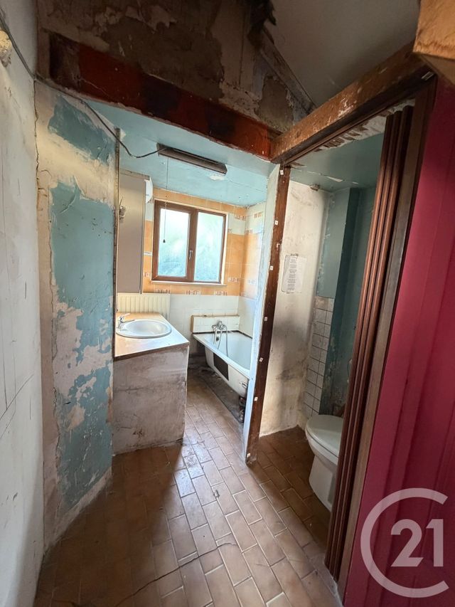 maison à vendre - 4 pièces - 67.0 m2 - GUISE - 02 - PICARDIE - Century 21 Agence Du Fort