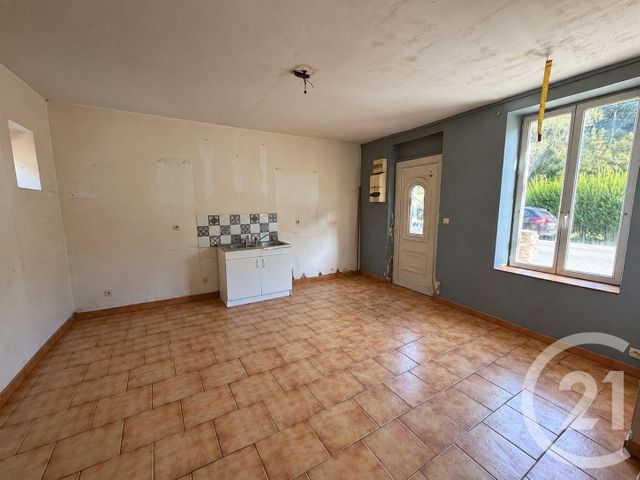 maison à vendre - 3 pièces - 72.0 m2 - FLAVIGNY LE GRAND ET BEAURAIN - 02 - PICARDIE - Century 21 Agence Du Fort