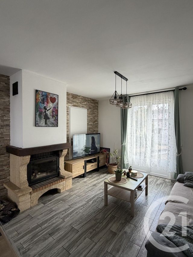 maison à vendre - 5 pièces - 82.0 m2 - GUISE - 02 - PICARDIE - Century 21 Agence Du Fort