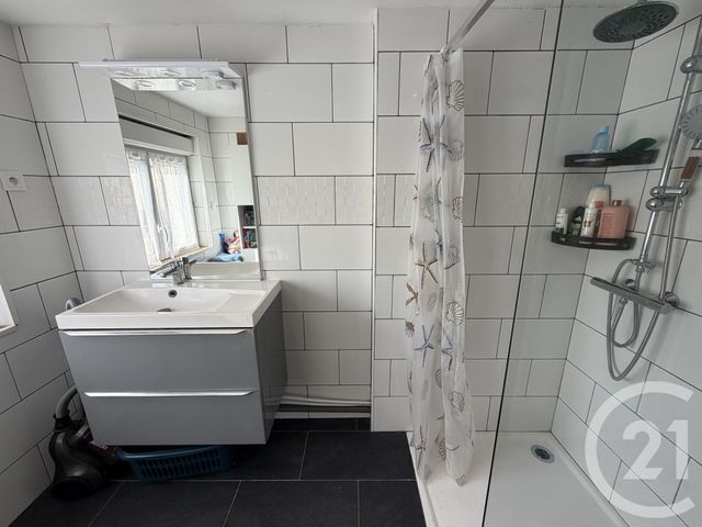 maison à vendre - 5 pièces - 82.0 m2 - GUISE - 02 - PICARDIE - Century 21 Agence Du Fort