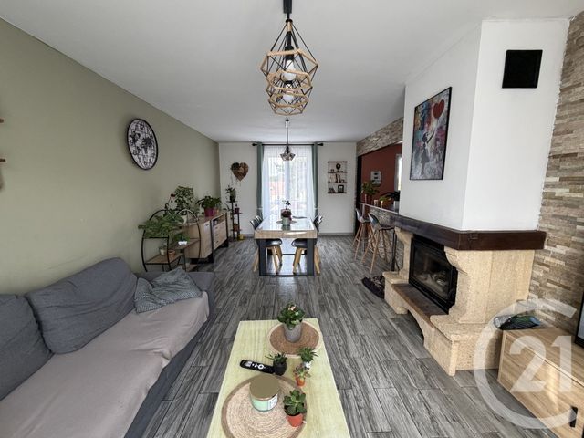 maison à vendre - 5 pièces - 82.0 m2 - GUISE - 02 - PICARDIE - Century 21 Agence Du Fort