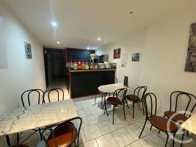 Afficher la photo en grand immeuble à vendre - 120.0 m2 - GUISE - 02 - PICARDIE - Century 21 Agence Du Fort