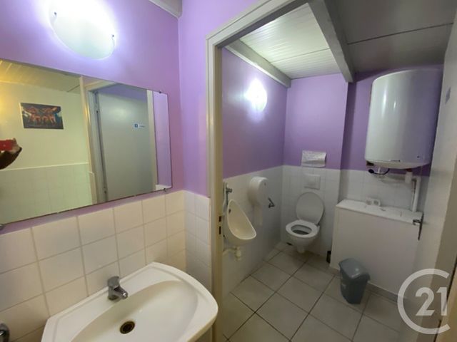 Afficher la photo en grand immeuble à vendre - 120.0 m2 - GUISE - 02 - PICARDIE - Century 21 Agence Du Fort