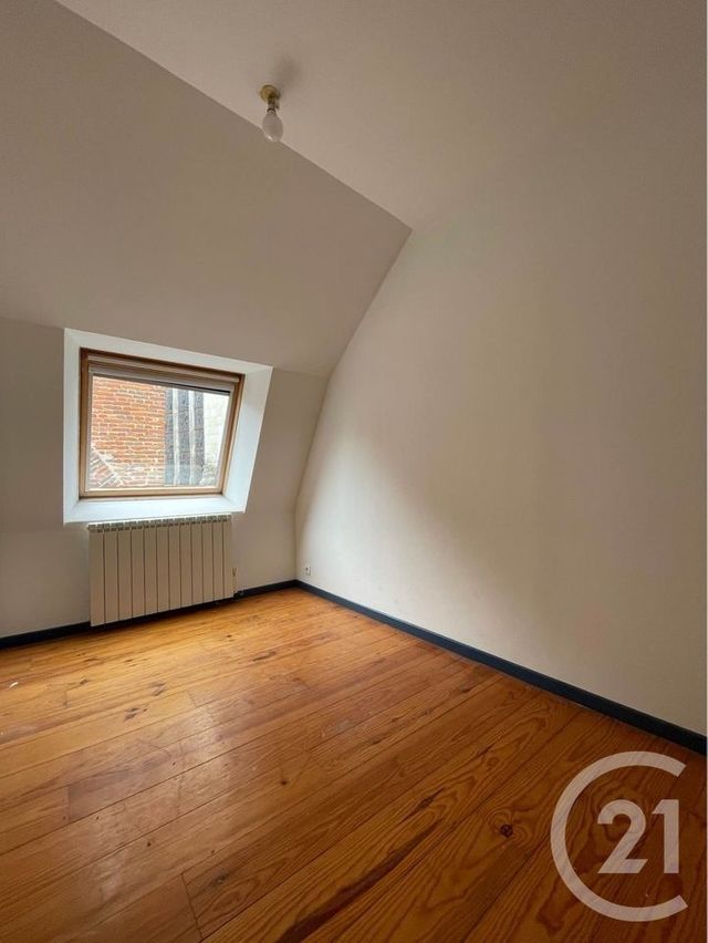 Afficher la photo en grand maison à louer - 4 pièces - 70.0 m2 - GUISE - 02 - PICARDIE - Century 21 Agence Du Fort