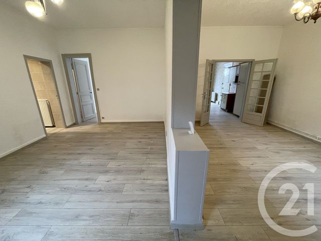 Appartement F4 à vendre - 4 pièces - 97.0 m2 - GUISE - 02 - PICARDIE - Century 21 Agence Du Fort