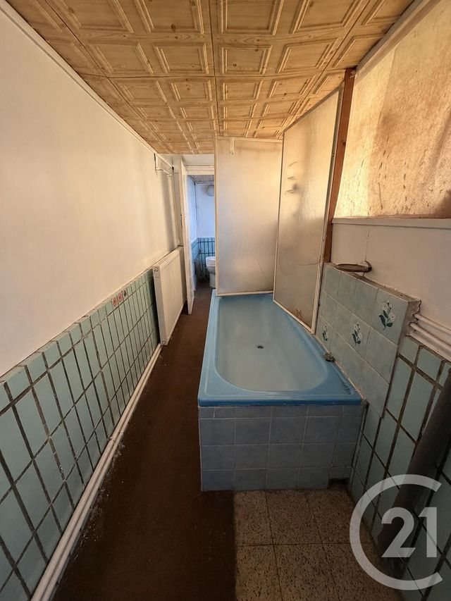 maison à vendre - 5 pièces - 82.0 m2 - GUISE - 02 - PICARDIE - Century 21 Agence Du Fort