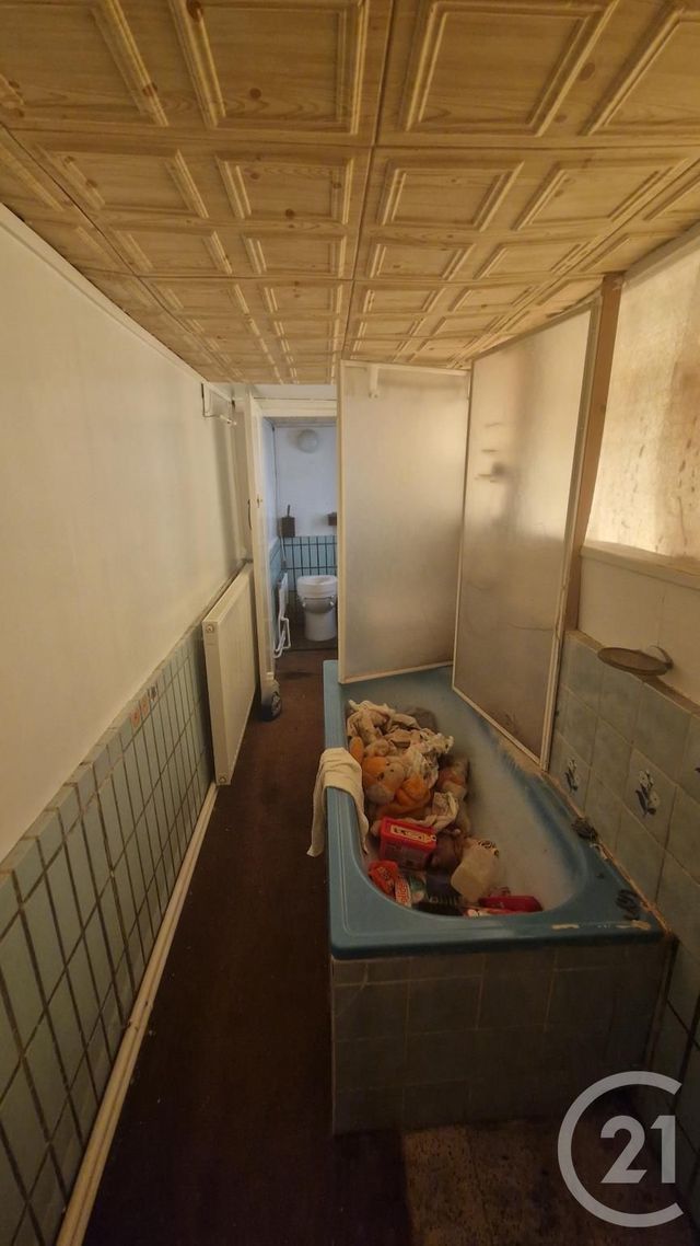 maison à vendre - 5 pièces - 82.0 m2 - GUISE - 02 - PICARDIE - Century 21 Agence Du Fort