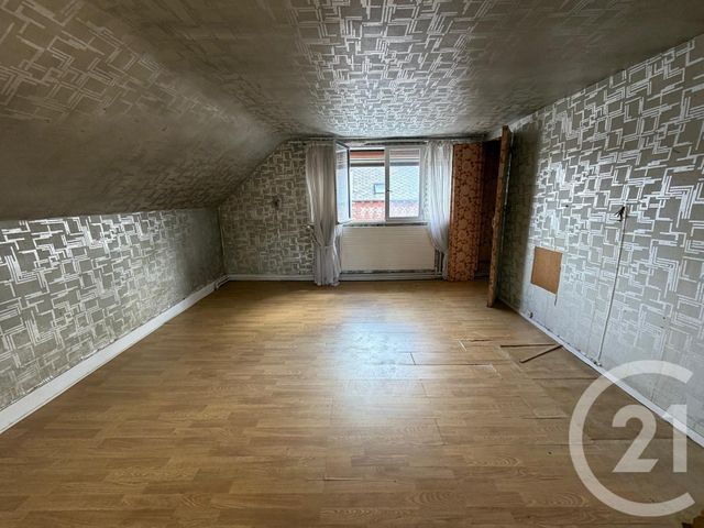 maison à vendre - 5 pièces - 82.0 m2 - GUISE - 02 - PICARDIE - Century 21 Agence Du Fort