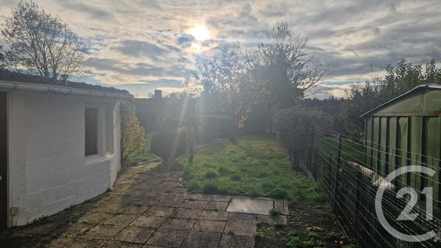 maison à vendre - 5 pièces - 82.0 m2 - GUISE - 02 - PICARDIE - Century 21 Agence Du Fort