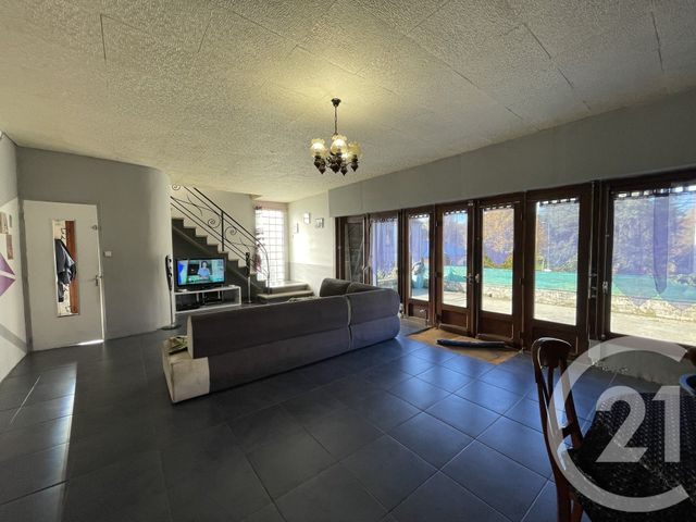 maison à vendre - 7 pièces - 177.0 m2 - GUISE - 02 - PICARDIE - Century 21 Agence Du Fort