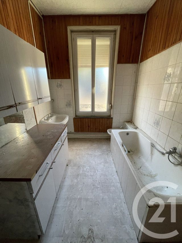 maison à vendre - 5 pièces - 170.0 m2 - GUISE - 02 - PICARDIE - Century 21 Agence Du Fort