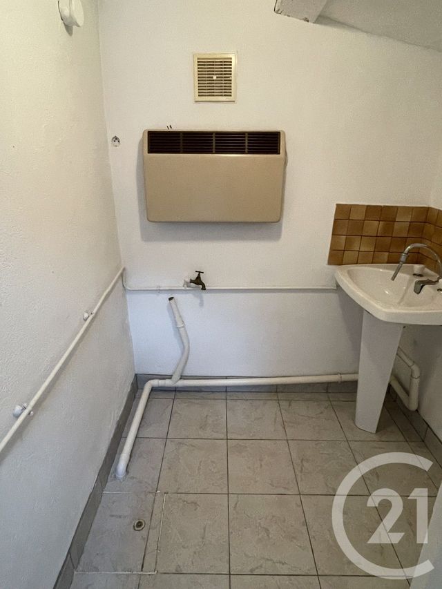 maison à vendre - 2 pièces - 50.0 m2 - GUISE - 02 - PICARDIE - Century 21 Agence Du Fort