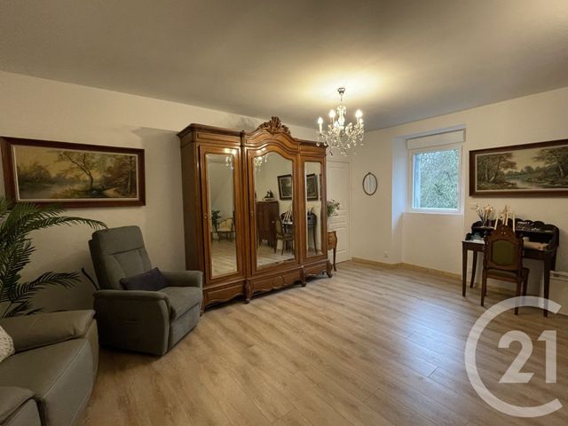 maison à vendre - 7 pièces - 215.0 m2 - GUISE - 02 - PICARDIE - Century 21 Agence Du Fort