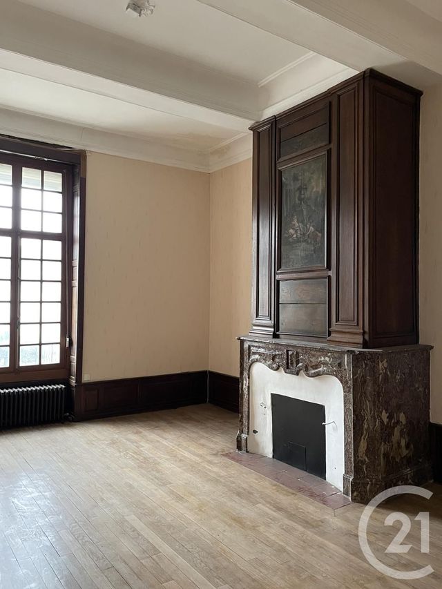 Afficher la photo en grand Appartement F4 à vendre - 6 pièces - 158.0 m2 - GUISE - 02 - PICARDIE - Century 21 Agence Du Fort