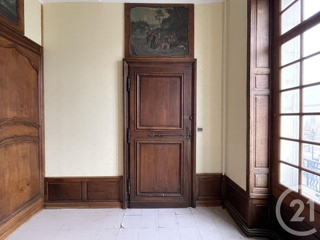 Afficher la photo en grand Appartement F4 à vendre - 6 pièces - 158.0 m2 - GUISE - 02 - PICARDIE - Century 21 Agence Du Fort