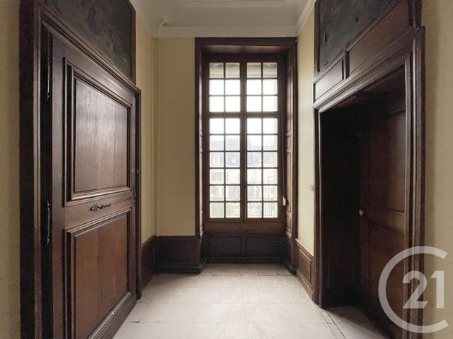 Afficher la photo en grand Appartement F4 à vendre - 6 pièces - 158.0 m2 - GUISE - 02 - PICARDIE - Century 21 Agence Du Fort