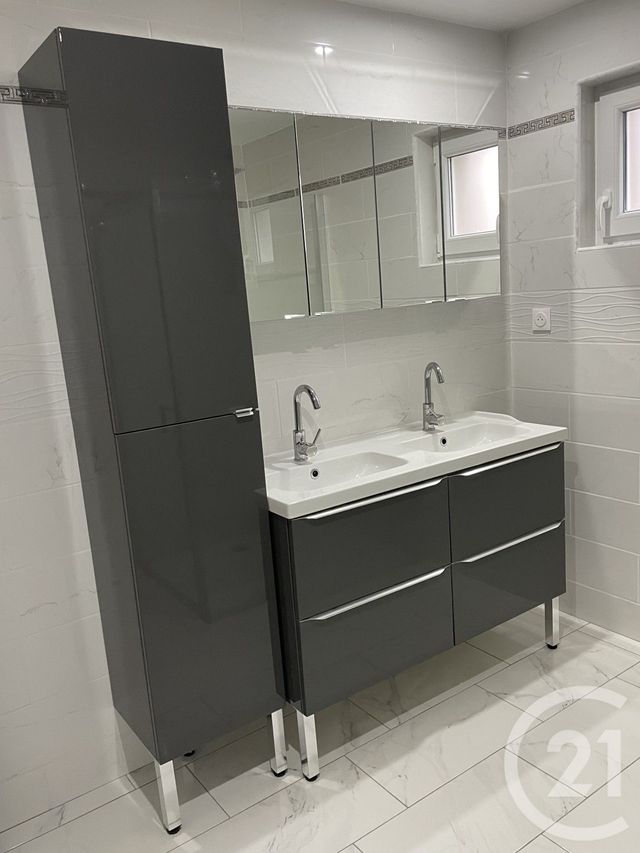 maison à louer - 5 pièces - 100.0 m2 - MALZY - 02 - PICARDIE - Century 21 Agence Du Fort