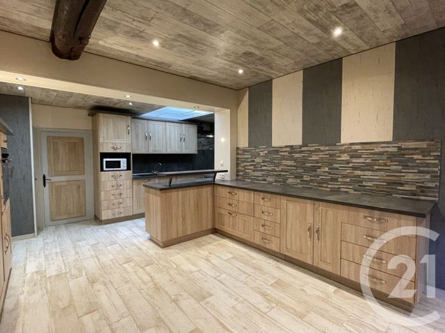 maison à vendre - 5 pièces - 170.0 m2 - GUISE - 02 - PICARDIE - Century 21 Agence Du Fort