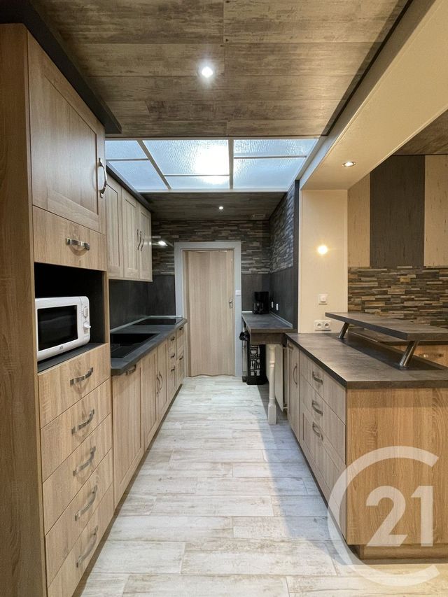 maison à vendre - 5 pièces - 170.0 m2 - GUISE - 02 - PICARDIE - Century 21 Agence Du Fort