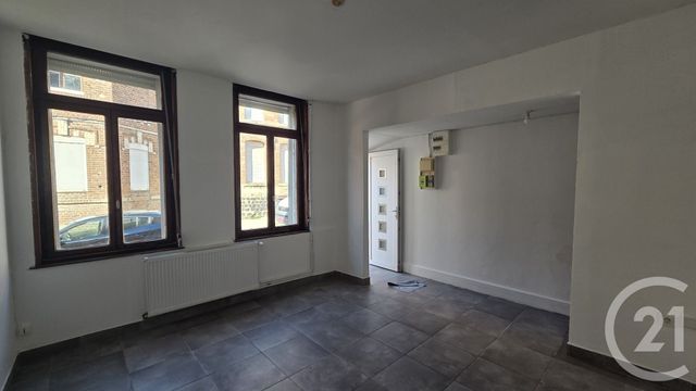 maison à vendre - 6 pièces - 104.41 m2 - LE CATEAU CAMBRESIS - 59 - NORD-PAS-DE-CALAIS - Century 21 Agence Du Fort