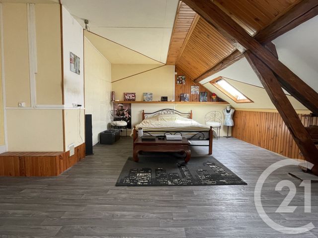 Afficher la photo en grand maison à vendre - 8 pièces - 192.0 m2 - GUISE - 02 - PICARDIE - Century 21 Agence Du Fort