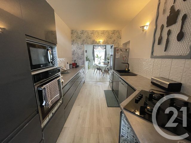 Afficher la photo en grand maison à vendre - 8 pièces - 192.0 m2 - GUISE - 02 - PICARDIE - Century 21 Agence Du Fort