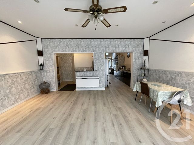 maison à vendre - 8 pièces - 192.0 m2 - GUISE - 02 - PICARDIE - Century 21 Agence Du Fort