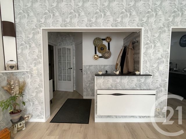 Afficher la photo en grand maison à vendre - 8 pièces - 192.0 m2 - GUISE - 02 - PICARDIE - Century 21 Agence Du Fort