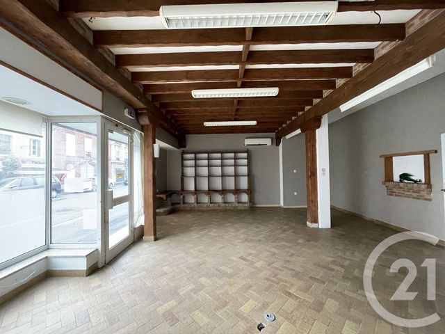 Immeuble à louer GUISE