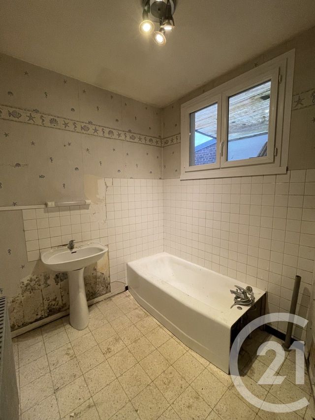 maison à vendre - 4 pièces - 120.0 m2 - SAINS RICHAUMONT - 02 - PICARDIE - Century 21 Agence Du Fort